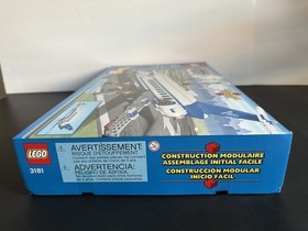 LEGO CITY: Passenger Plane  # 3181 New/Sealed -HARD TO FIND