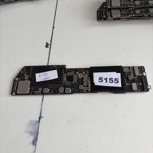 MacBook A1932 Logic Board AUSVERKAUF 5155 defekt