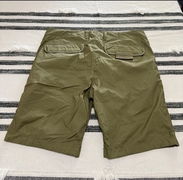 Shorts verde oliva fumaça carga regular G-Star 3D novo com etiquetas utilitário de vestuário de trabalho novo com etiquetas 38 - Imagem 3 de 4