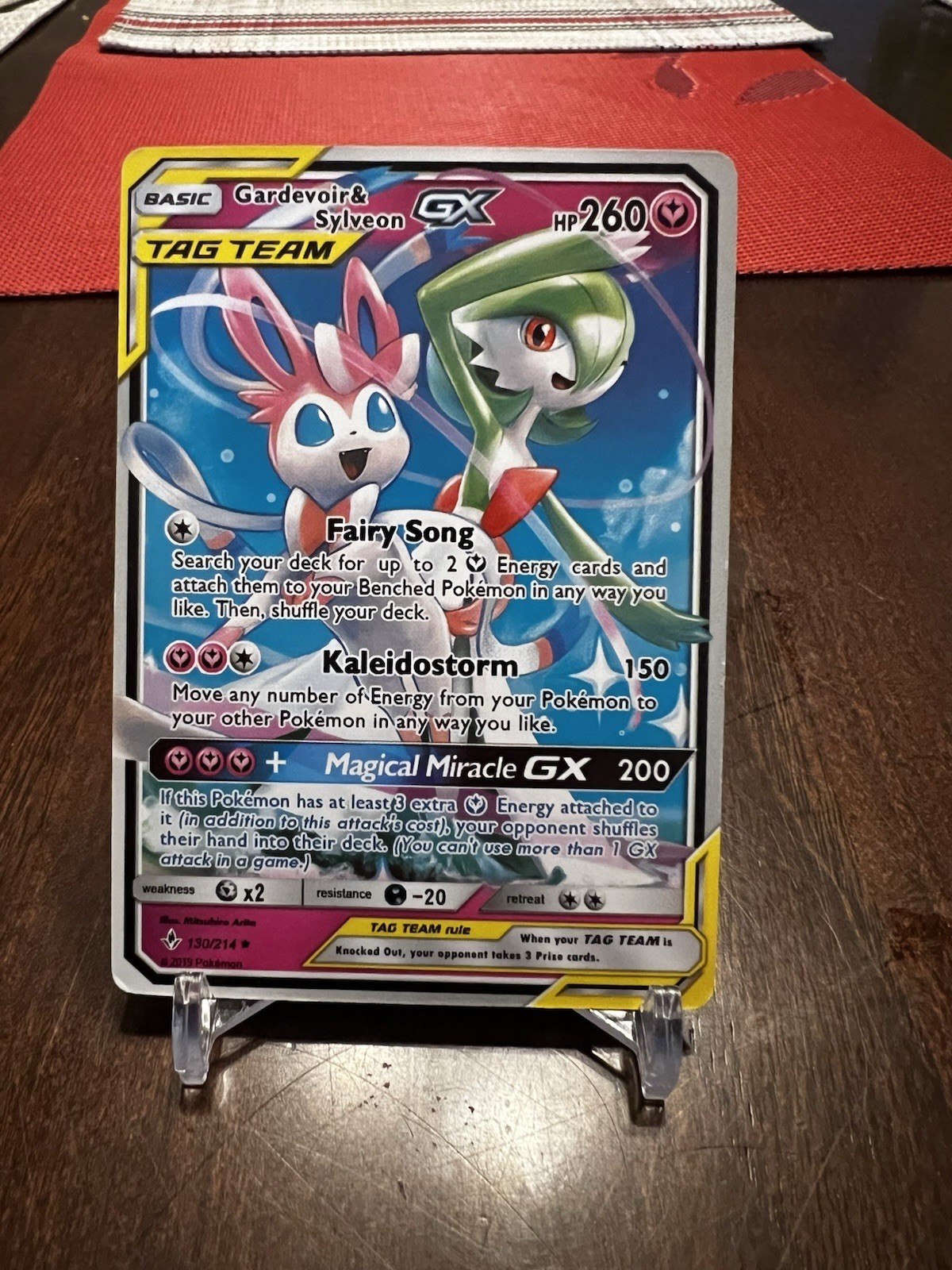 Pokémon TCG Gardevoir & Sylveon GX Tag Team