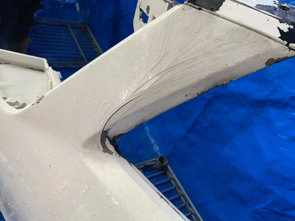 CONJUNTO DE CUBIERTA DE PARACHOQUES DELANTERO INFINITI M35 M45 BLANCO 2008 - 2010 # MR3-FRS798 Foto 3 de 4