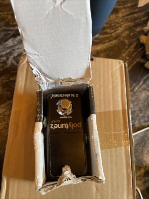 Full string tuning/compact TC Electronic polyphonic tuner POLYTUNE