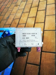 Original Audi A4 8E A6 4B A3 8P Antennenverstärker Steuergerät 8E0035456B