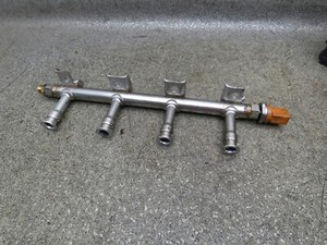 Einspritzleiste 03F133320C Rail 121Tkm Skoda Octavia 1Z 1.2 TSI 13.1759.023