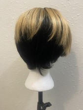 Womens Straight Short Bob Wig Classic Cap Blonde w/ Black Underlayer
