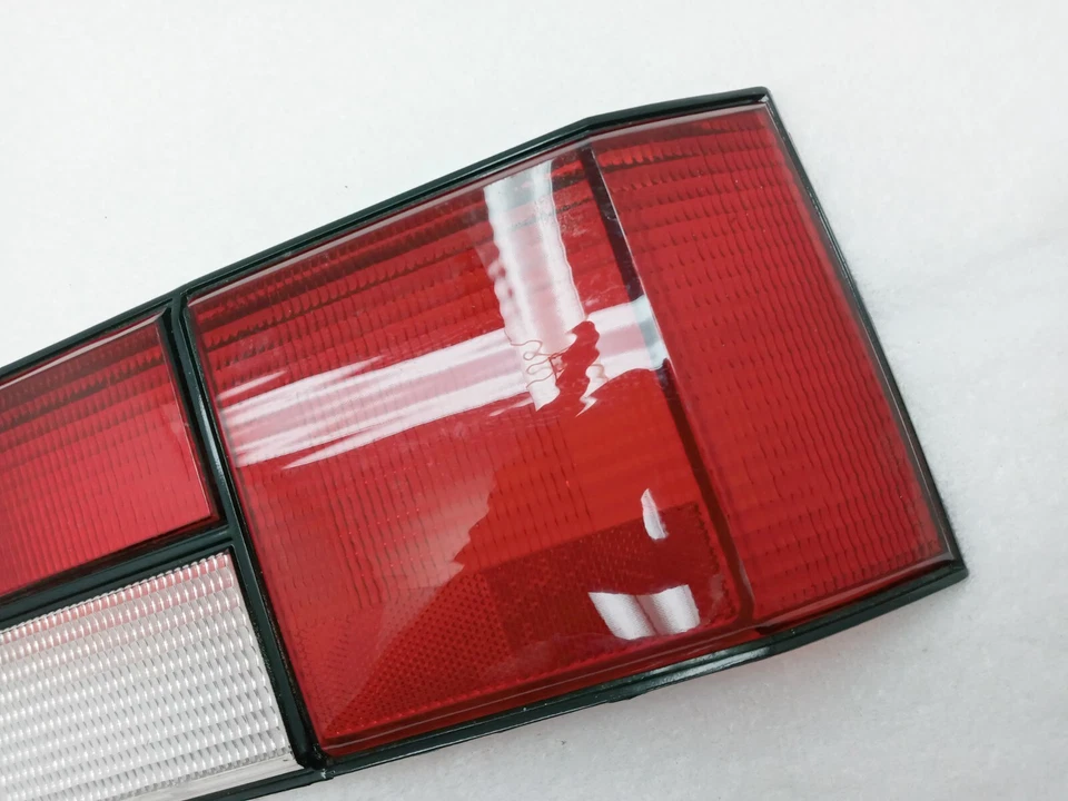 NOS Mopar PLYMOUTH Dodge HORIZON - OMNI 1978 - 79 TAILLIGHT LENS  5207524 RH Foto 3 de 4