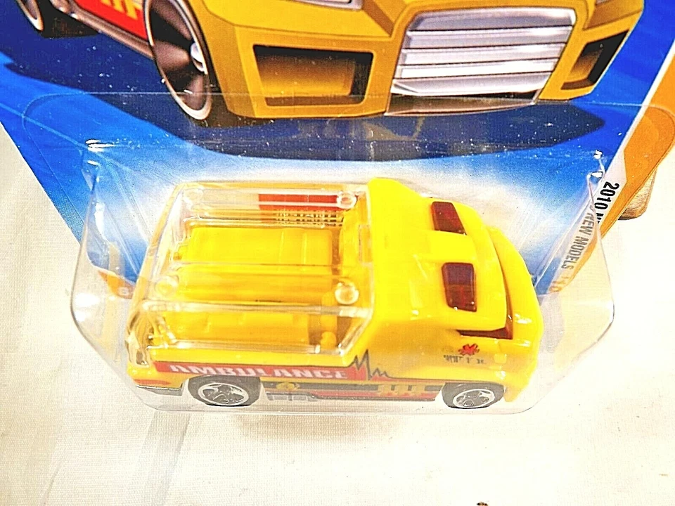 2010 Hot Wheels #18 New Models 18/44 RAPID RESPONSE Yellow Variant w/Chrome 5 Sp - Image 3 of 4