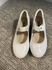 Girls white Patent Tap Shoes Style B60 Size 12  No laces Balera Dancewear