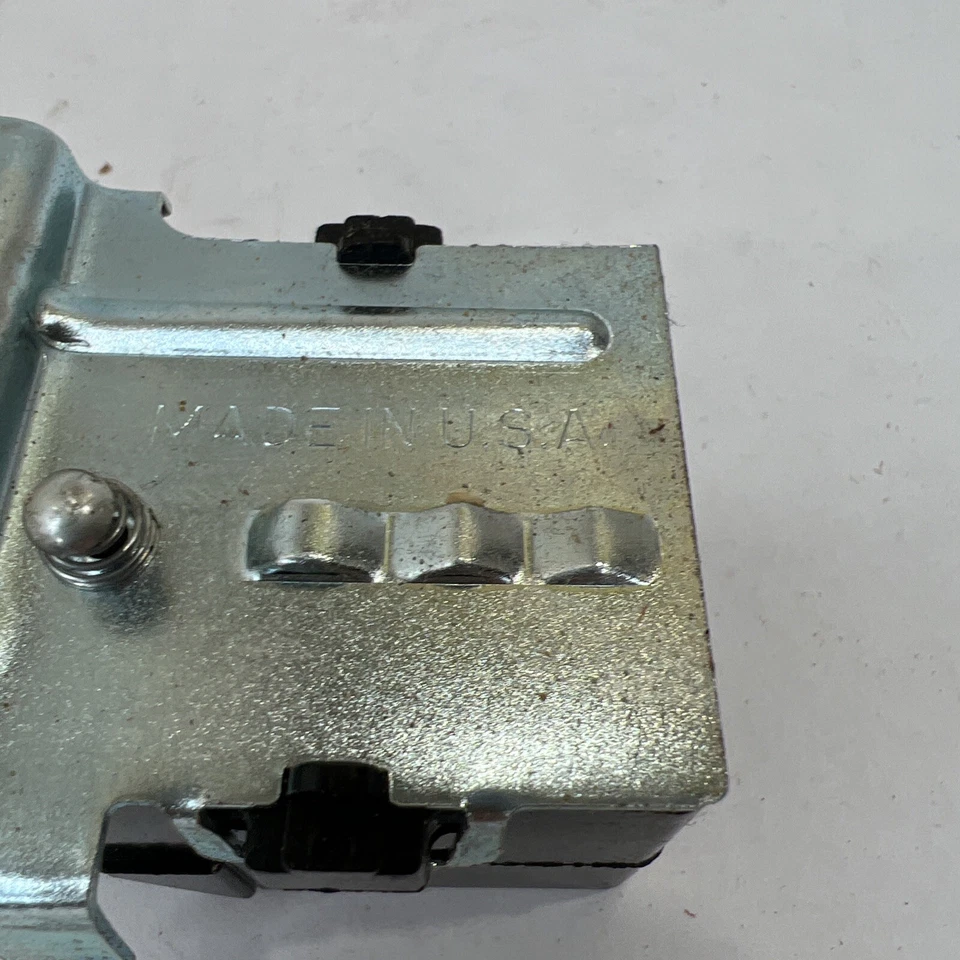 Переключатель фар стандартный DS-202 подходит для Chevrolet Chevette 1976 года - Изображение 4 из 4