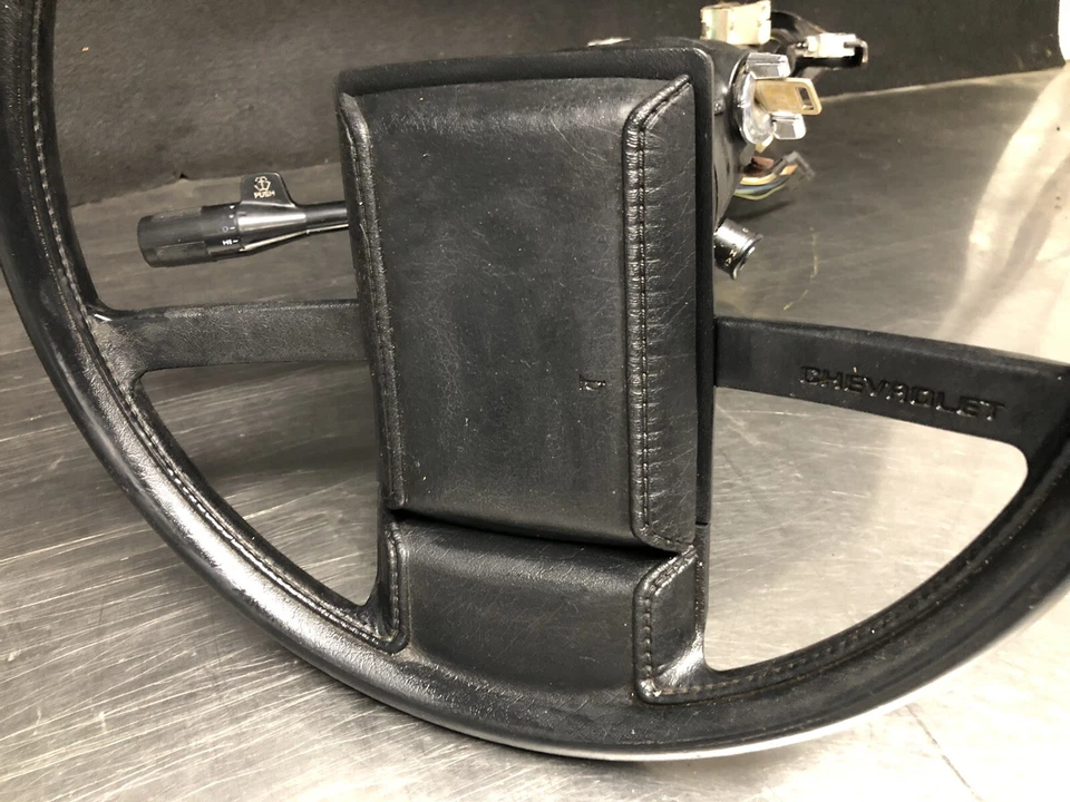 1984-1988 Chevrolet Camaro Firebird M/T Steering Column No Tilt W/ Key — 第 2/4 张图片