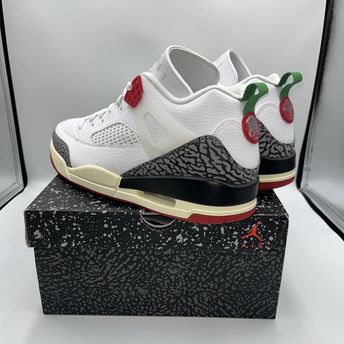 Größe 13 - Air Jordan Spizike SE Low Do The Right Thing