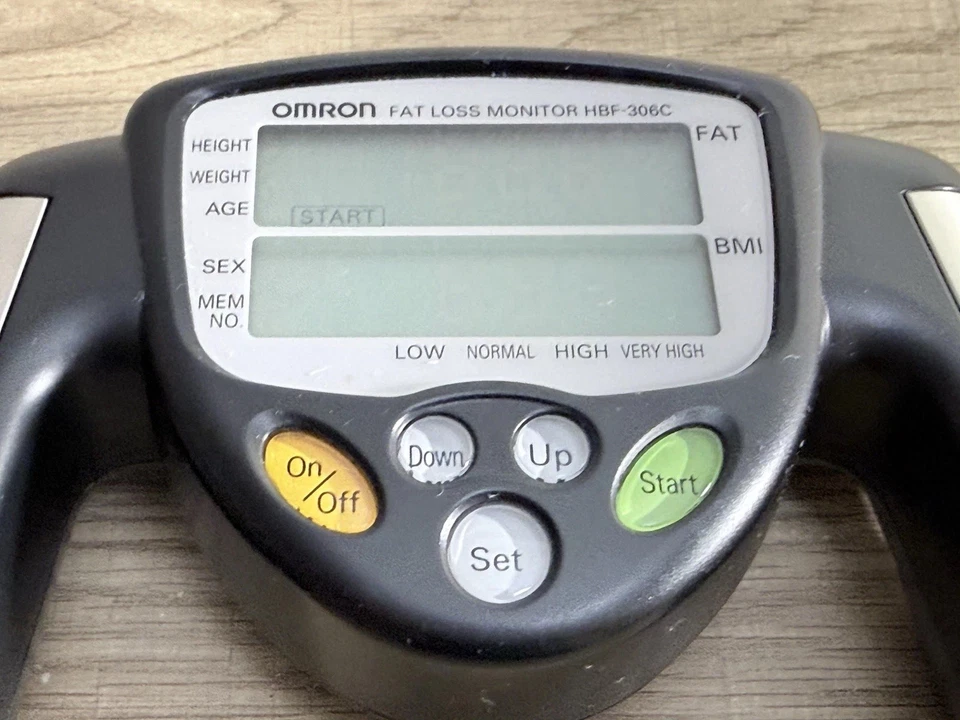 Omron HBF-306C Handheld Fat Loss Monitor Body Fat Analyzer, Tested - Image 4 of 4