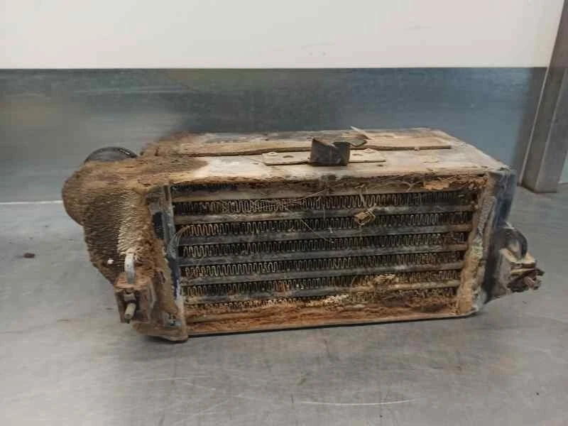 52028089 intercooler per JEEP CHEROKEE (J) 2.5 TURBODIESEL 1996 3022418 - Image 3 of 4