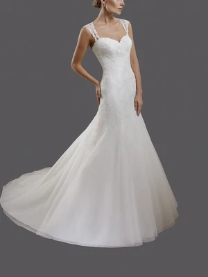 HBH Brautmode I  Brautkleid   Fit und Flair bestickt  Einzelstück Gr.44,48, 50 - Bild 1 von 4