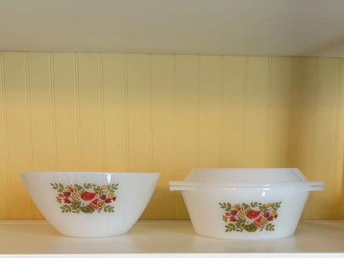 Vintage Arcopal France (French Pyrex)  Bird Milk Glass Bowl Casserole MCM