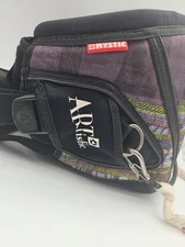 Mystic ART Artistic Kite Boarding Surfing Harness MED Airush Leash Battle Belt