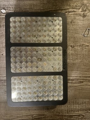 BESTVA Full Spectrum LED Grow Light - 1500W - Veg & Flower -  Used