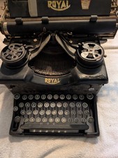 Vintage 1930s Royal 10 Typewriter with Glass Panels thumbnail