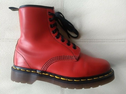 DOC DR. MARTENS RED SMOOTH LEATHER 