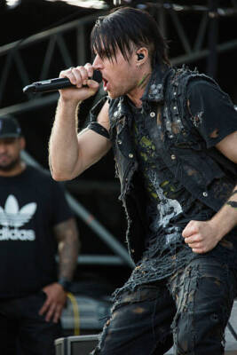 Matt Walst of Three Days Grace at 2013 Rock On The Range at Columb- Old Photo 5