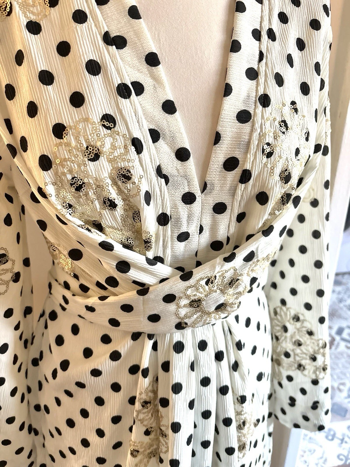 OFF WHITE Abito donna River Island taglia 10 bianco sporco a pois per avvolgere impreziosito