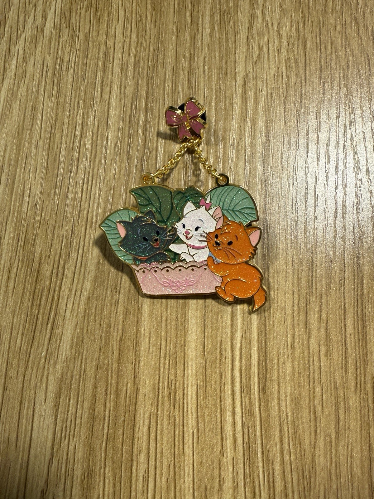 Disney Cats in Planters Hanging Basket ARISTOCATS Mystery Chaser BoxLunch Pin