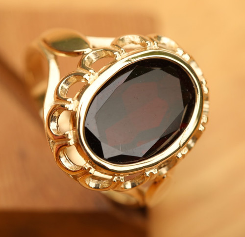 Garnet Ring