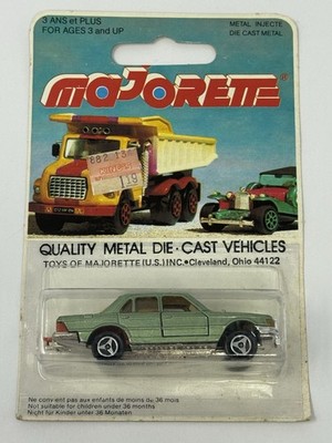 Miniature Voiture Mercedes 450 SEL 1/64 - Marque Matchbox/Majorette - Vert - 1965 - Occasion