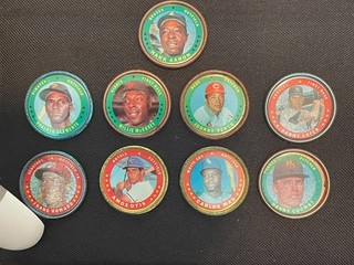 9 Vintage 1971 Topps baseball coins incl. Aaron Bench Clemente McCovey etc.