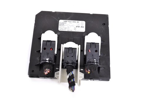 VW Golf mk7 2.0 TDI BCM Karosserie Steuergerät Steuergerät 5Q0937086BF 2017 RHD 13705106