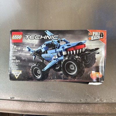 LEGO TECHNIC: Monster Jam Megalodon - 42134 BRAND NEW IN BOX RETIRED 2 in 1   