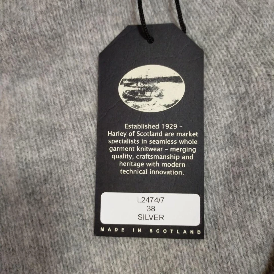Suéter Harley of Scotland Cuello Redondo Talla 38 Gris Plateado Lana Súper Suave Usado JP Foto 3 de 4