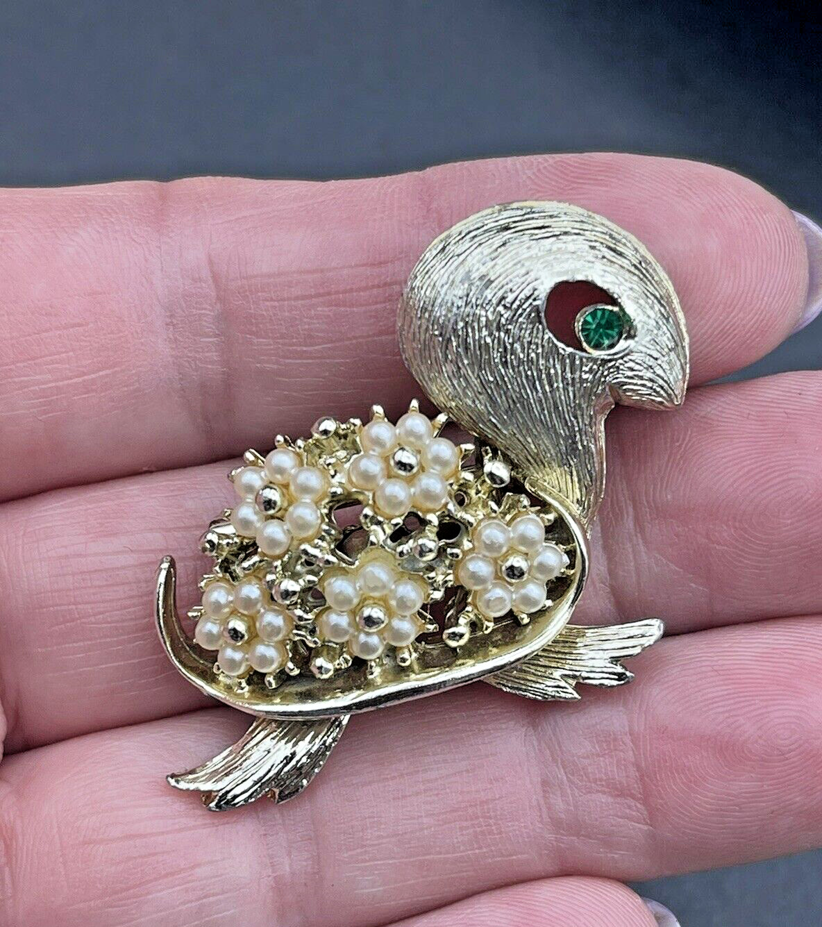 Vintage Gold Tone Duck Figural Pin Green Rhinestone Eye Faux Pearl Feathers
