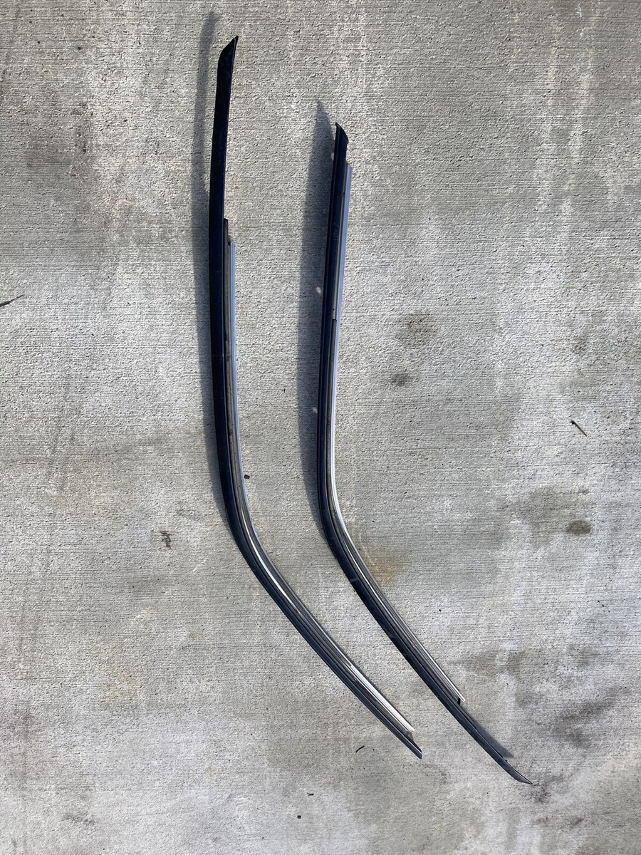 1989-1993 Nissan 240sx S13 Left & Right￼ Side Chrome Window Trim