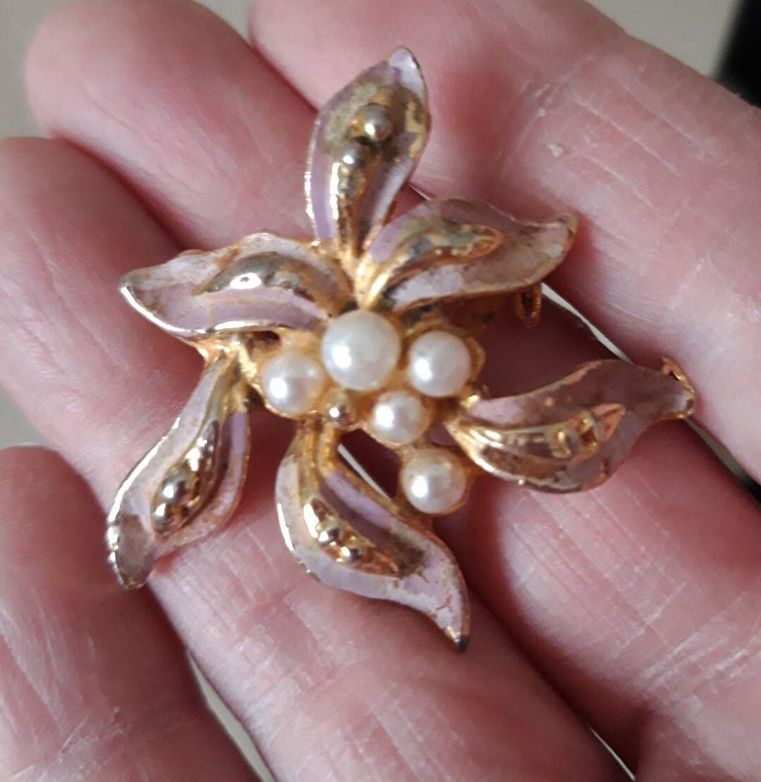 10 VINTAGE BROOCHES eBay
