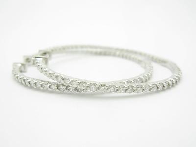 14k Oro Blanco Y Diamantes Interior Fuera Diseño 2'' Diámetro 2.24ct Aro Aretes