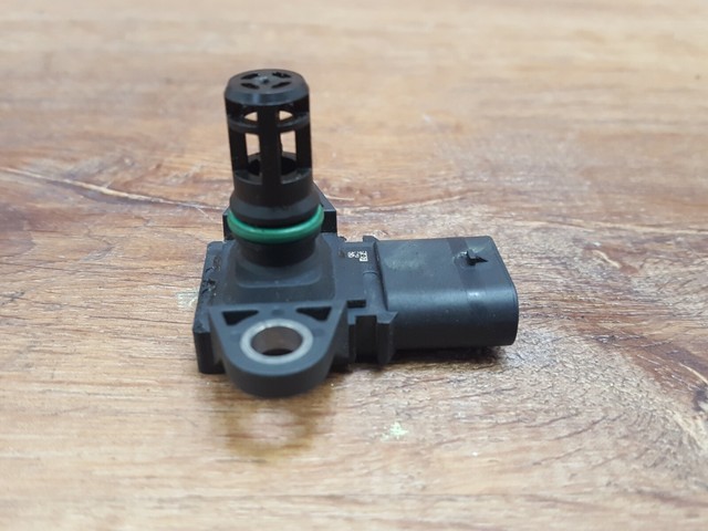 7599042 01 bmw