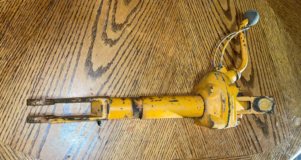 CASE David Brown 1294 380CK 885 880A 880 ? ADJUSTABLE PTO LIFT
