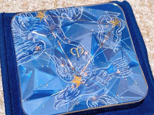 Cle De Peau Beaute Holiday Collection 2022 Limited Edition -Without box- - Picture 3 of 7