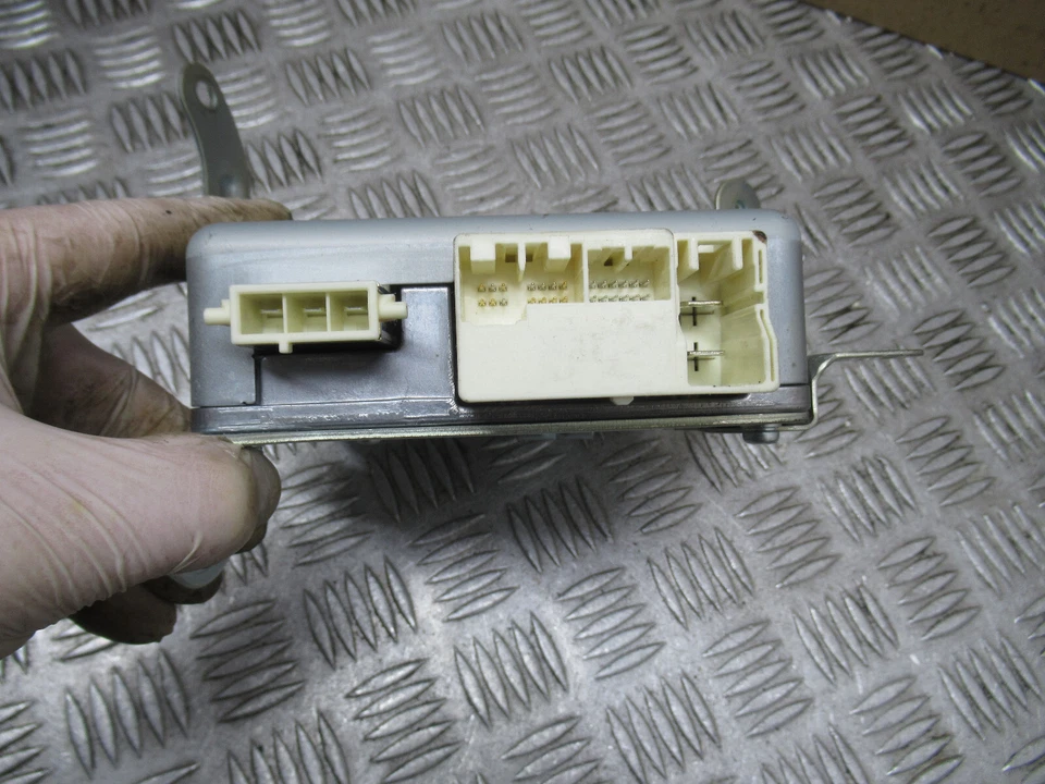 2013 TOYOTA GT86 D-4S GT1 2.0PETROL MK1 2DRS POWER STEERING CONTROL ECU REF16509 - Image 3 of 4