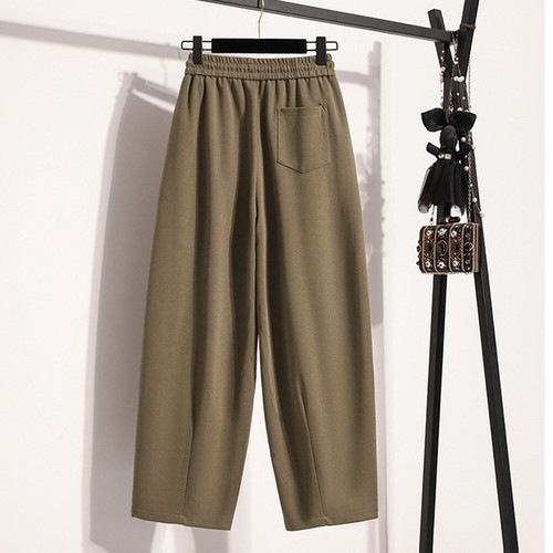 Everyday Women Sweatpants with Comfortable Elastic Waist and Stylish Look - Picture 12 of 17