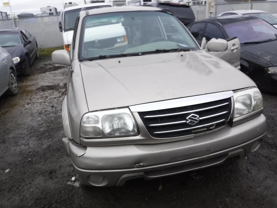 Motor limpiaparabrisas usado se adapta a: Suzuki Vitara Grand Grade A 2002 Foto 2 de 4