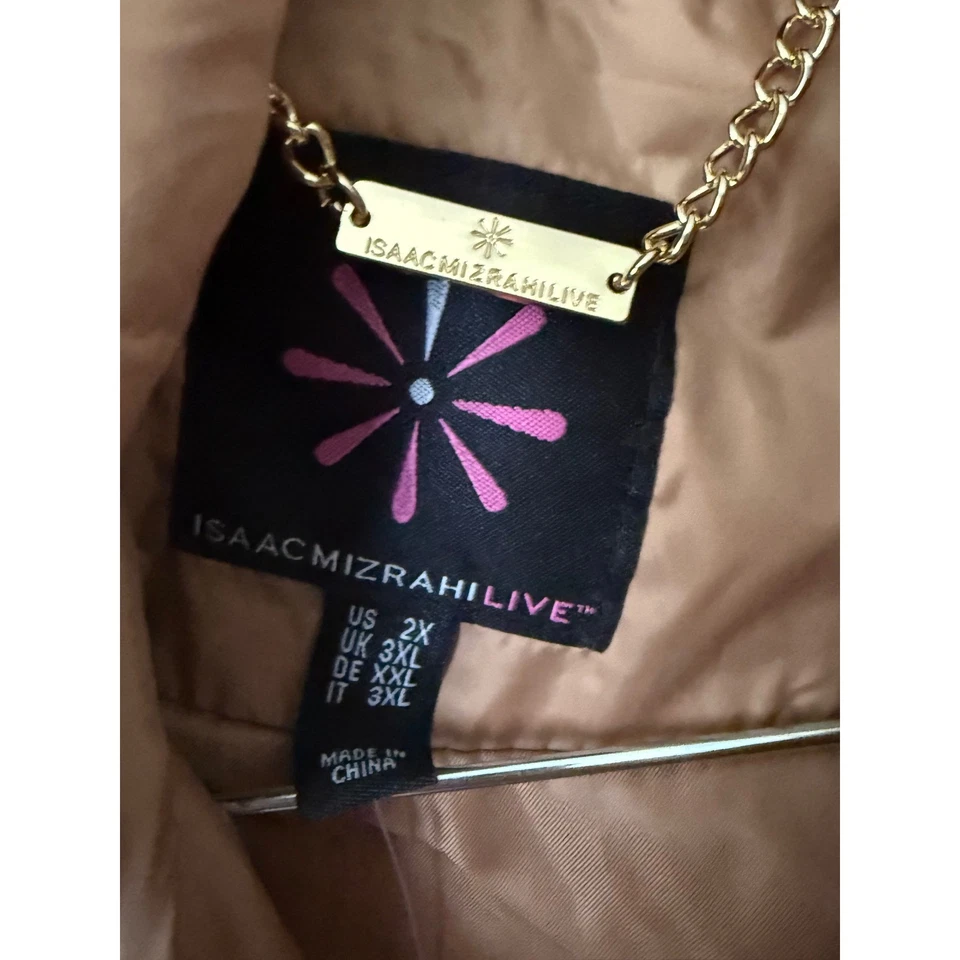 Abrigo Acolchado Isaac Mizrahi Live Camel con Cinturón - 2X (NUEVO CON ETIQUETAS) Plus City Cálido Invierno Foto 3 de 4