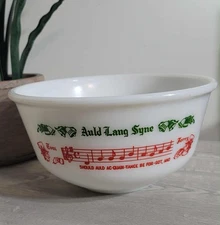 Vtg MCM 1950 Hazel Atlas Tom & Jerry Auld Lang Syne White Milk Glass Punch Bowl