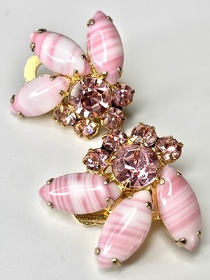 Vintage Juliana D&E pink glass and AB rhinestones Flowers  clip on Earrings