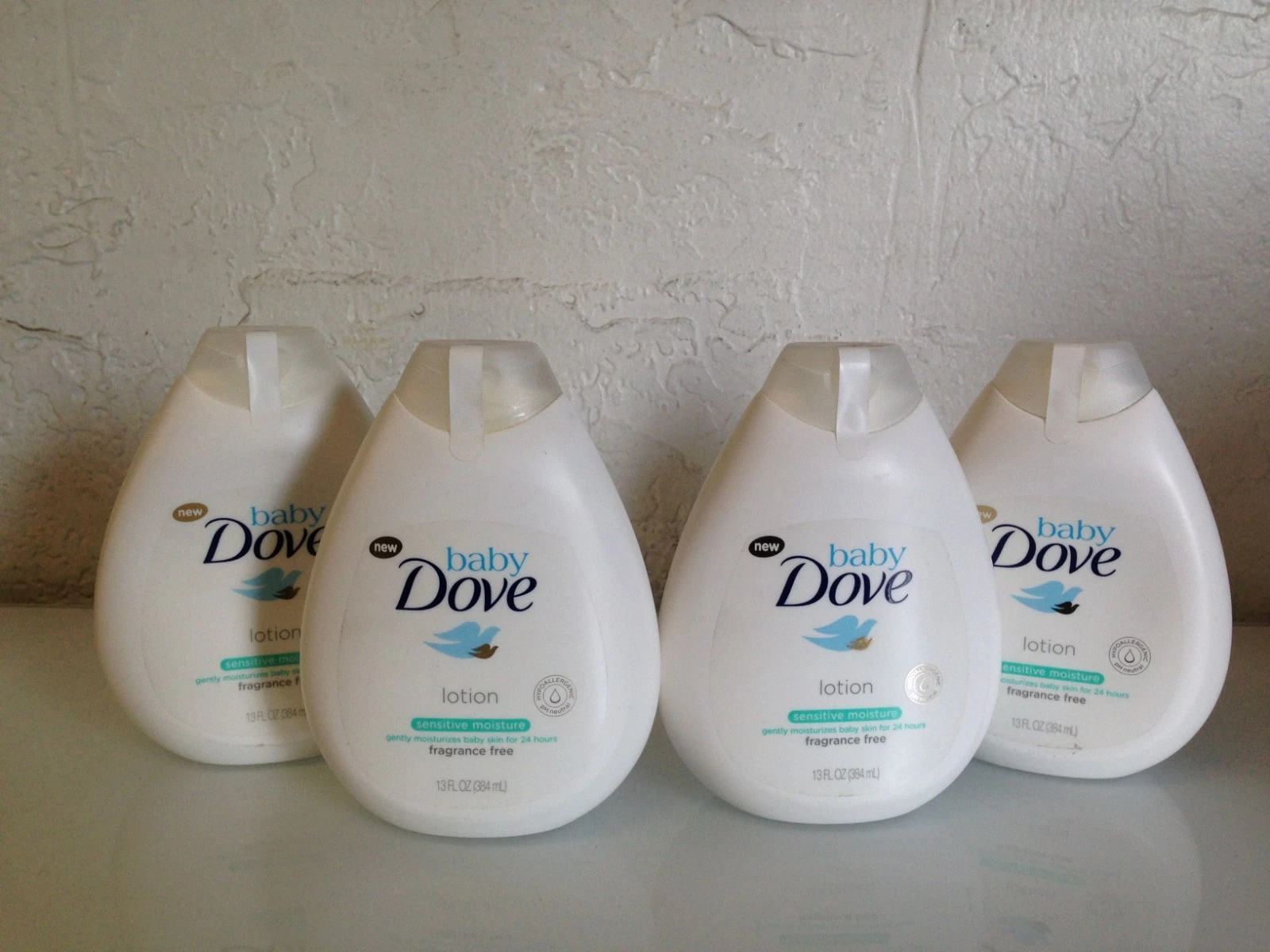 Dove Baby Lotion Sensitive Moisture, Fragrance-Free, 13oz Each - 4 Pack
Opens in a new window or tab