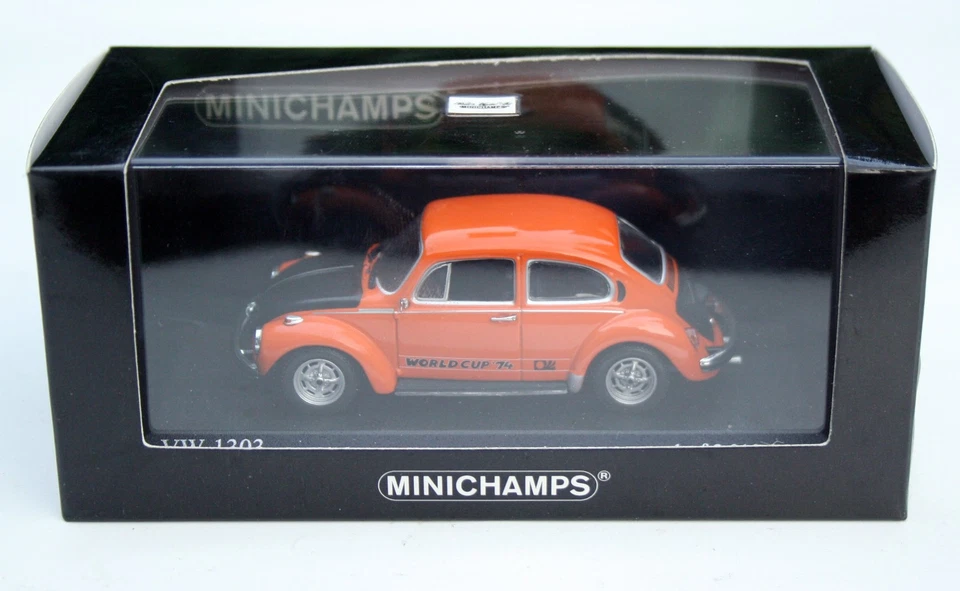 VW Maggiolino 1303 Sondermodell " World Cup 1974 ",Arancio Brillante,MINICHAMPS - Immagine 4 di 4