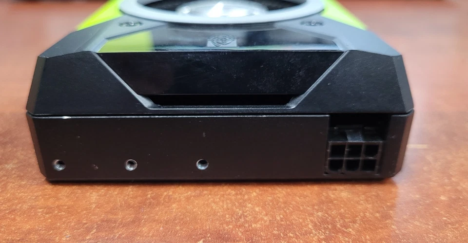 PNY NVIDIA Quadro M5000 PCIe x16 3.0 Graphics Adapter 8GB GDDR5 - Image 4 of 4