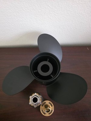 Uesd 14 1/2x19 Outboard Propeller For Mercury Engines 135-300HP 15Tooth RH