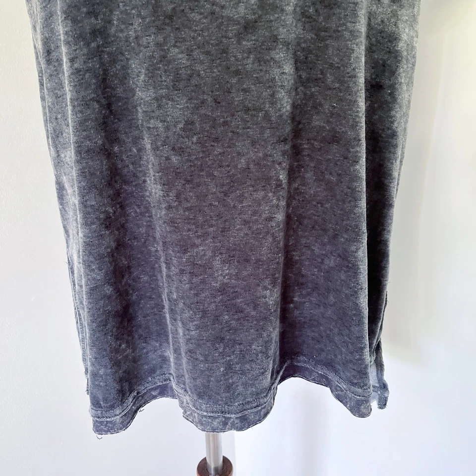 GreenTea Women’s Velvet Burnout Tunic Size L Goth Dark Distressed Edgy Grunge - Image 4 of 4